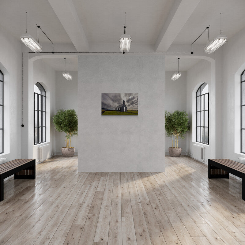 Búðakirkja, zwart kerkje in IJsland, canvas van 90x60cm, passend in modern interieur.