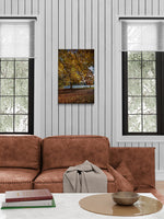 Canvas met herfstlandschap detailopname van Park Tervuren, formaat 90x60cm, in een stijlvol interieur.