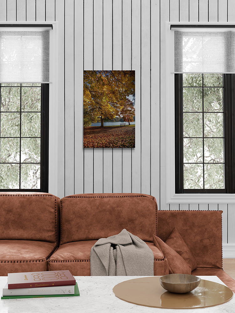 Canvas met herfstlandschap detailopname van Park Tervuren, formaat 90x60cm, in een stijlvol interieur.