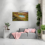Canvas van de Kerið krater in IJsland in een stijlvol interieur, formaat 120x80cm.