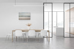  Canvas van golfbreker met standbeeld in Knokke in een modern interieur, formaat 90x60cm.